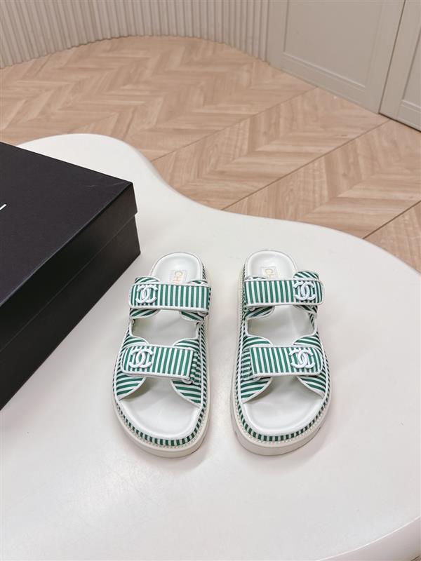 20251128184436728 280